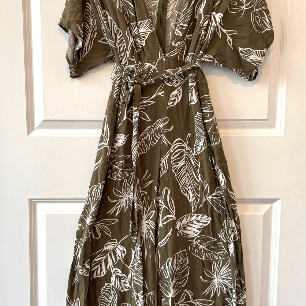 Forever 21 | 1X | Green and White Floral Wide Leg Jumpsuit